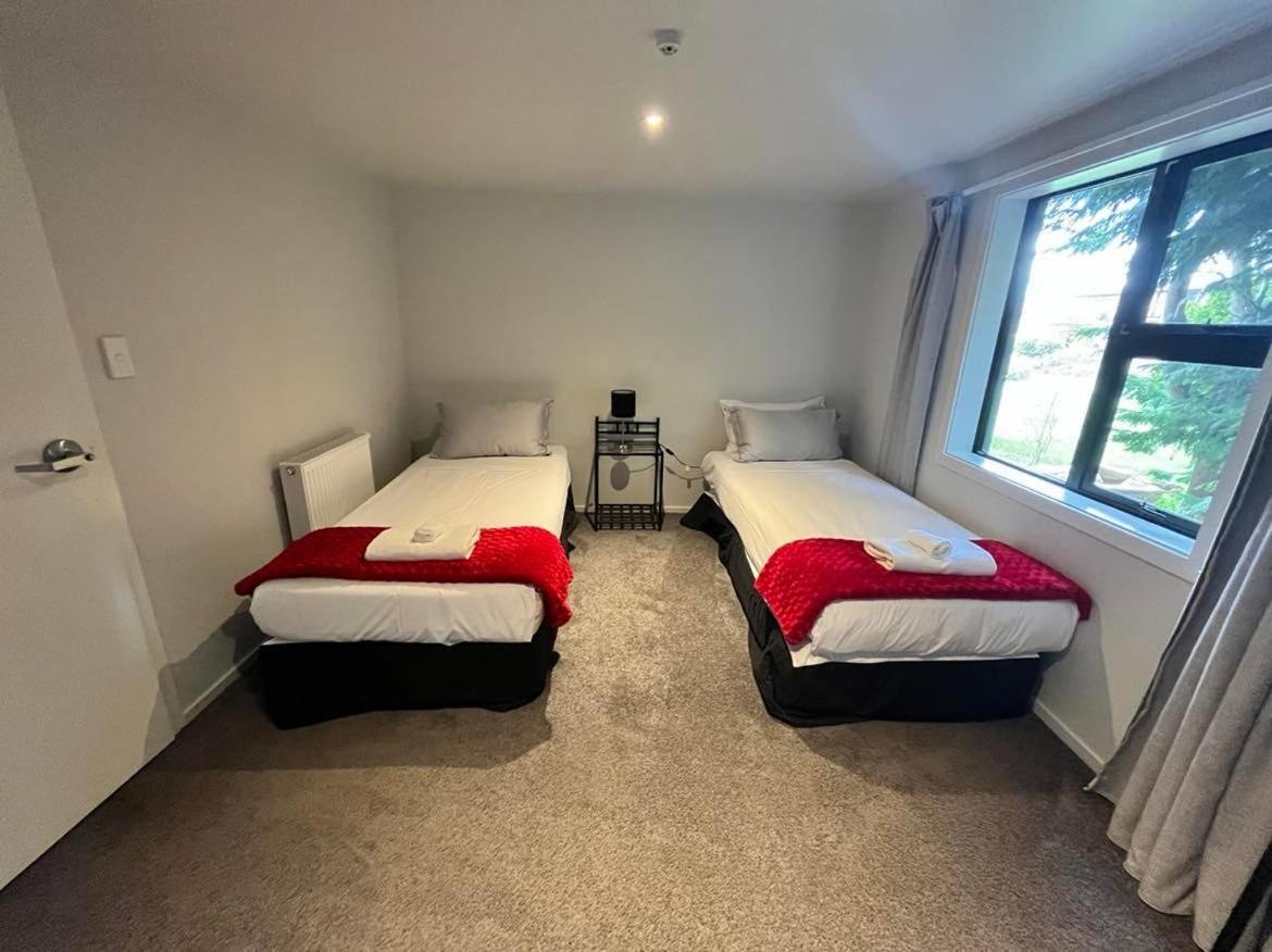 Scott Street Apartments Лейк Текапо Екстериор снимка